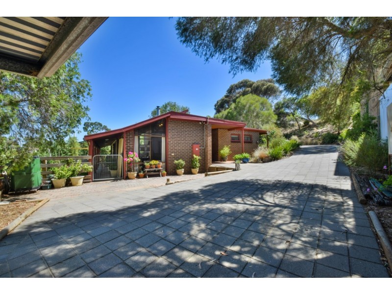 13 Romney Road, Happy Valley SA 5159