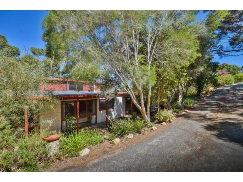 13 Romney Road, Happy Valley SA 5159