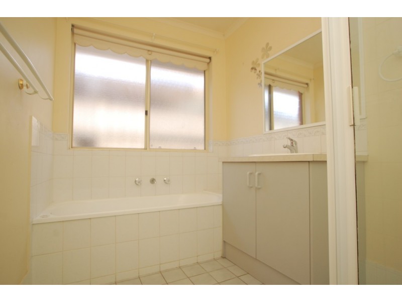 36 Sampson Crescent, Old Reynella SA 5161