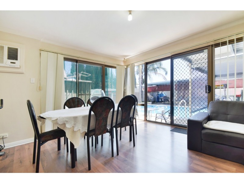 24 Finchley Street, Clovelly Park SA 5042