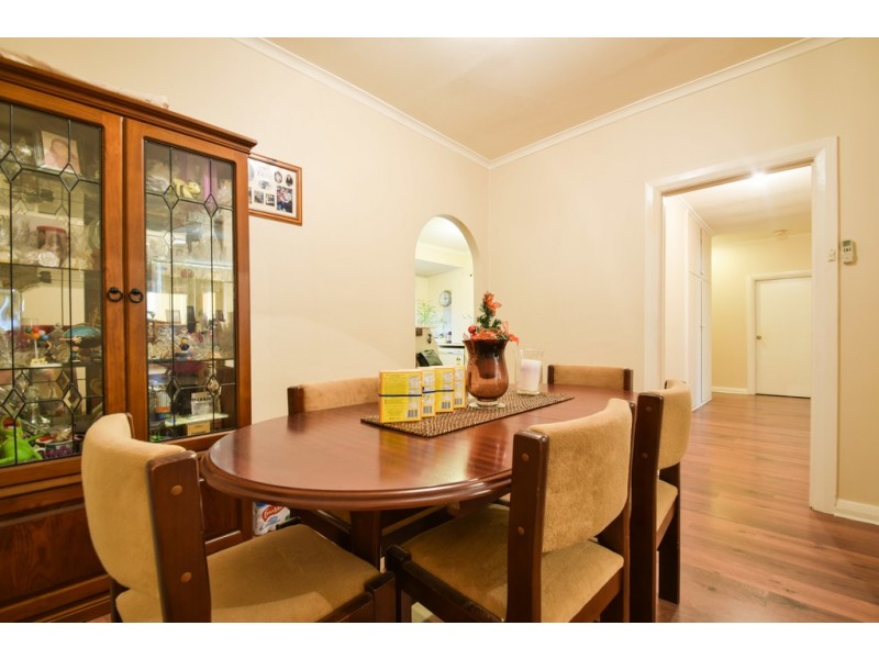 24 Finchley Street, Clovelly Park SA 5042