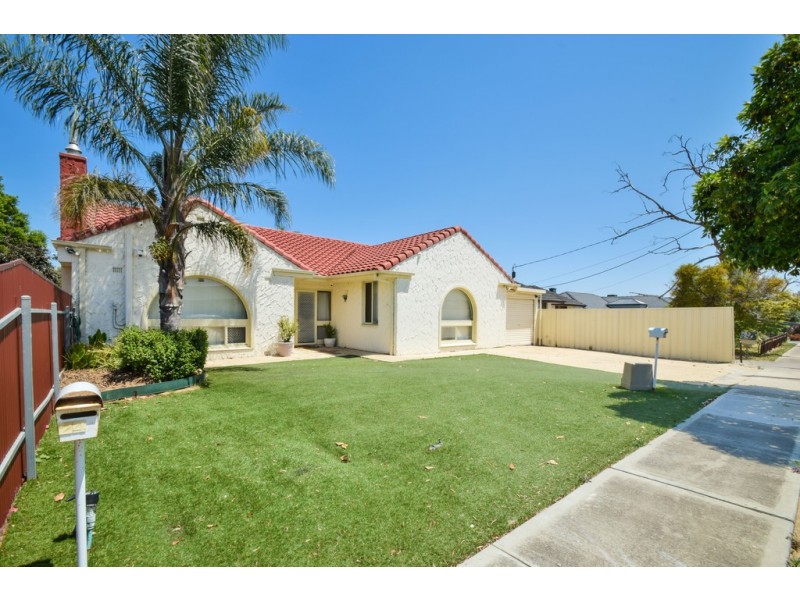 24 Finchley Street, Clovelly Park SA 5042