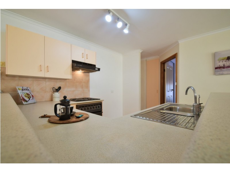 9 Seaspray Court, Seaford Rise SA 5169