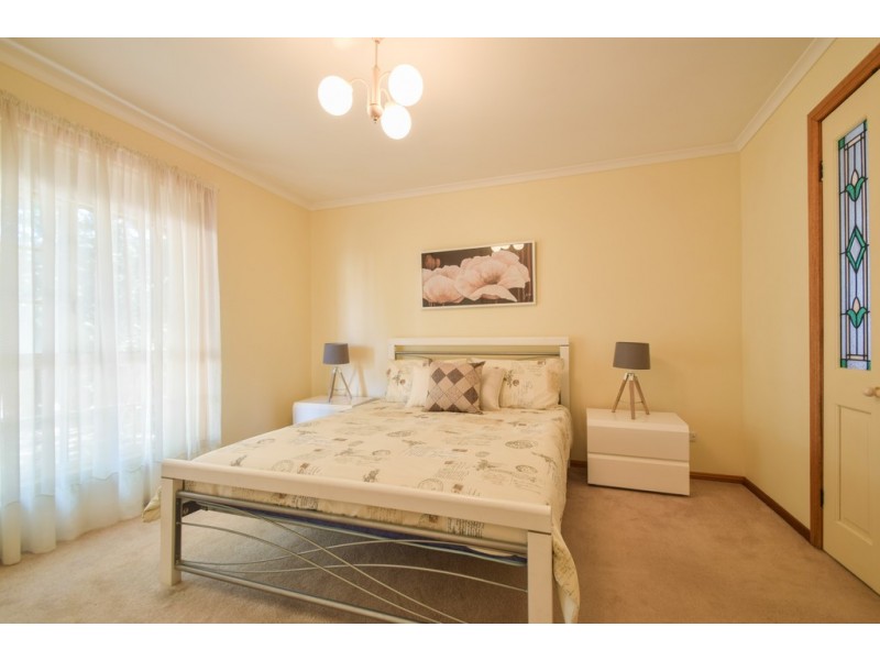 9 Seaspray Court, Seaford Rise SA 5169