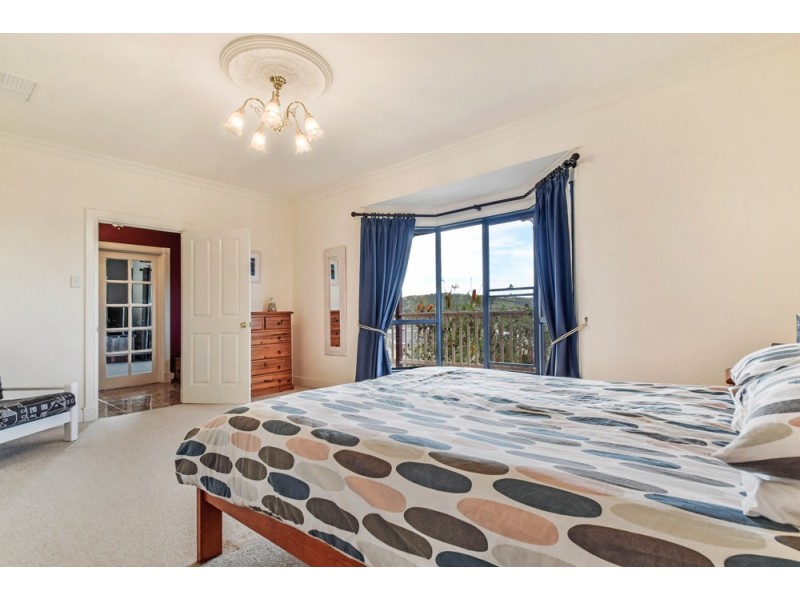 33 Haywood Court, Mount Compass SA 5210