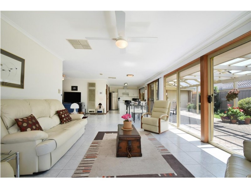 49 Investigator Drive, Woodcroft SA 5162