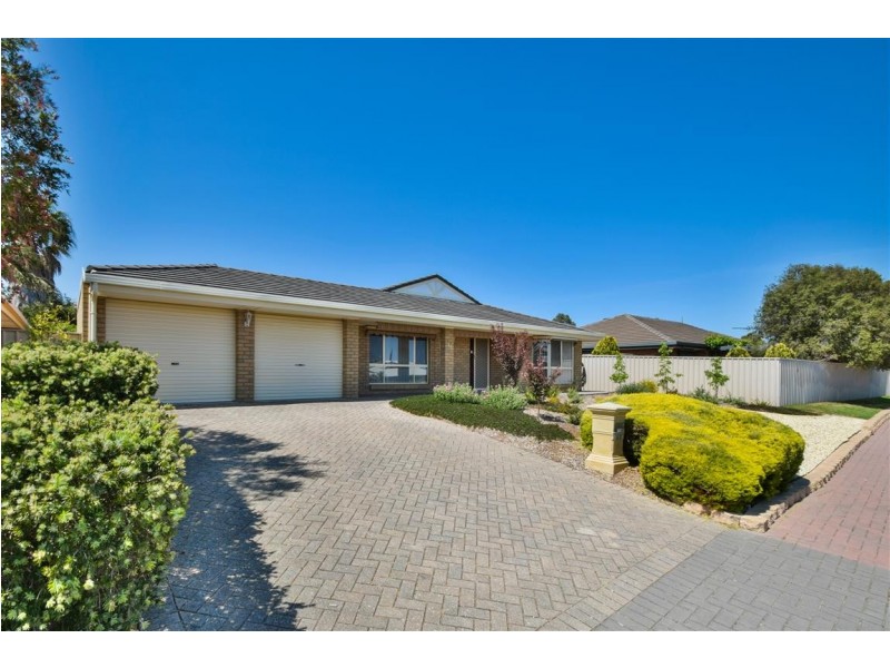 49 Investigator Drive, Woodcroft SA 5162
