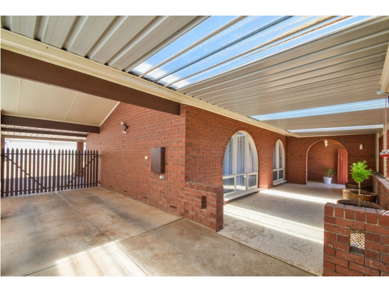 97 Marston Drive, Morphett Vale SA 5162
