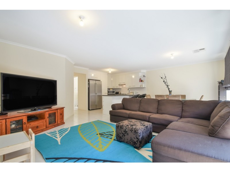 27 Jackstaff Road, Seaford Meadows SA 5169