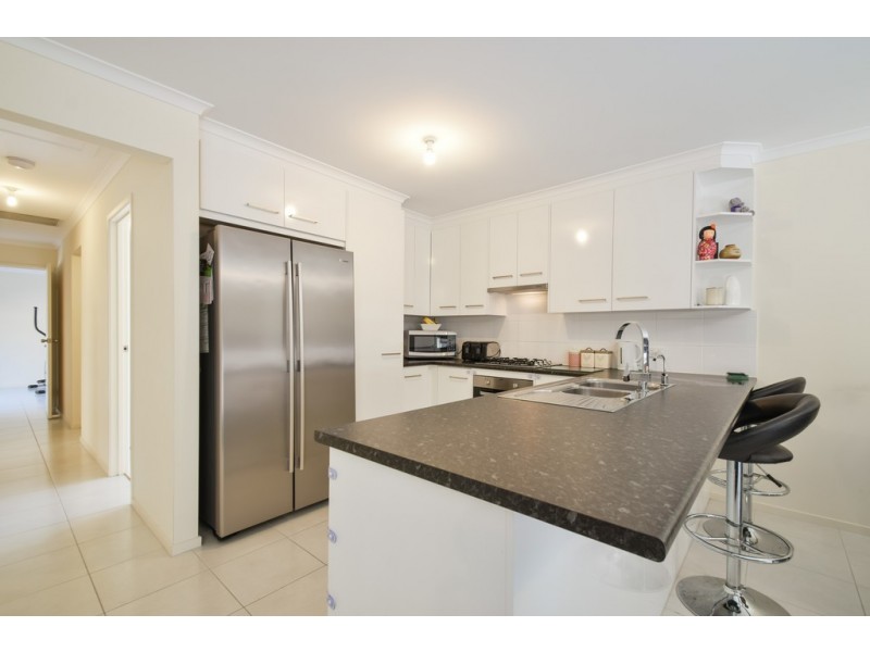 27 Jackstaff Road, Seaford Meadows SA 5169