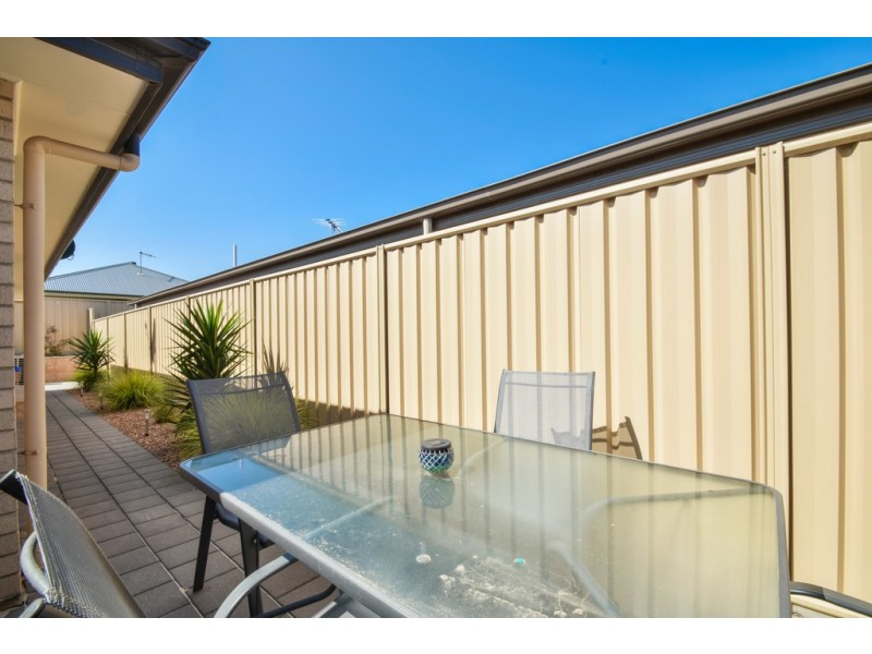 27 Jackstaff Road, Seaford Meadows SA 5169