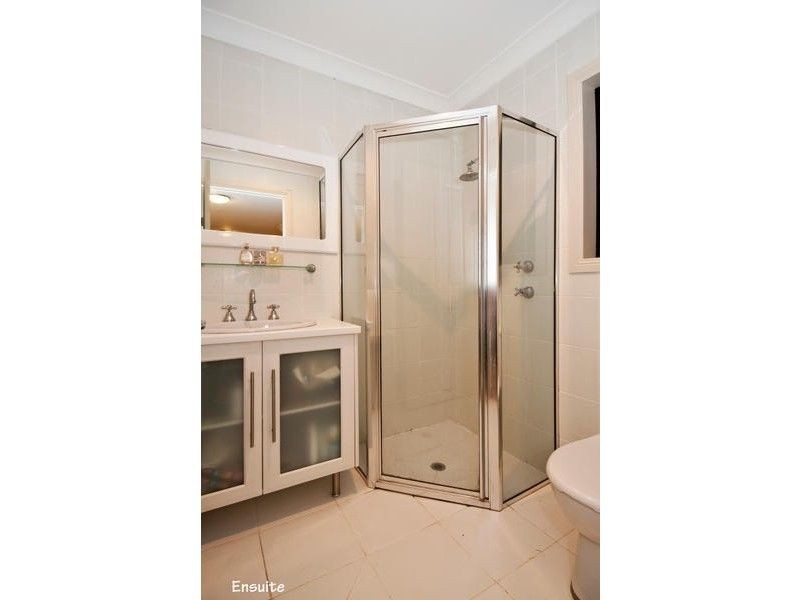 1 Jersey Road, Happy Valley SA 5159