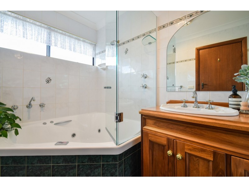 32 David Street, Happy Valley SA 5159