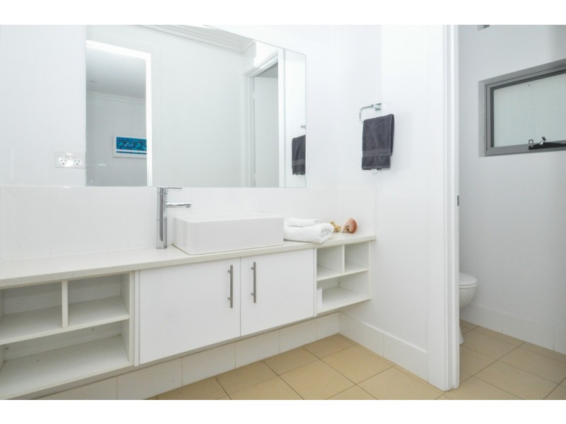32 Howard Drive, Penneshaw SA 5222