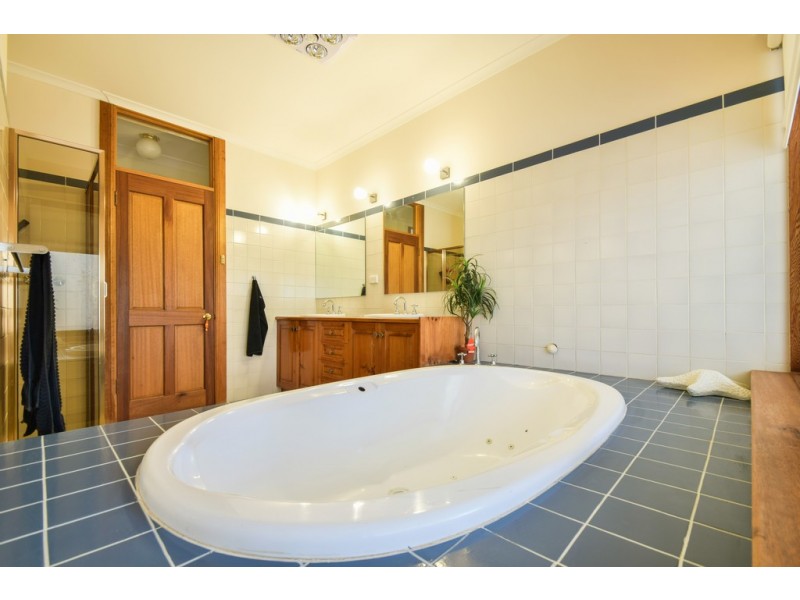 36 Carissa Road, Mclaren Vale SA 5171