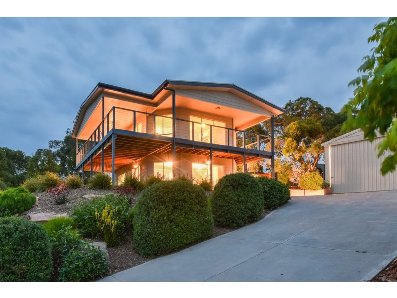 11 George Francis Drive, Mount Compass SA 5210