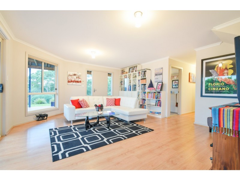 11 George Francis Drive, Mount Compass SA 5210
