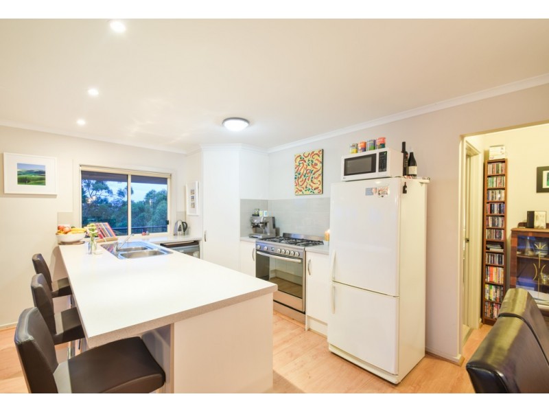 11 George Francis Drive, Mount Compass SA 5210