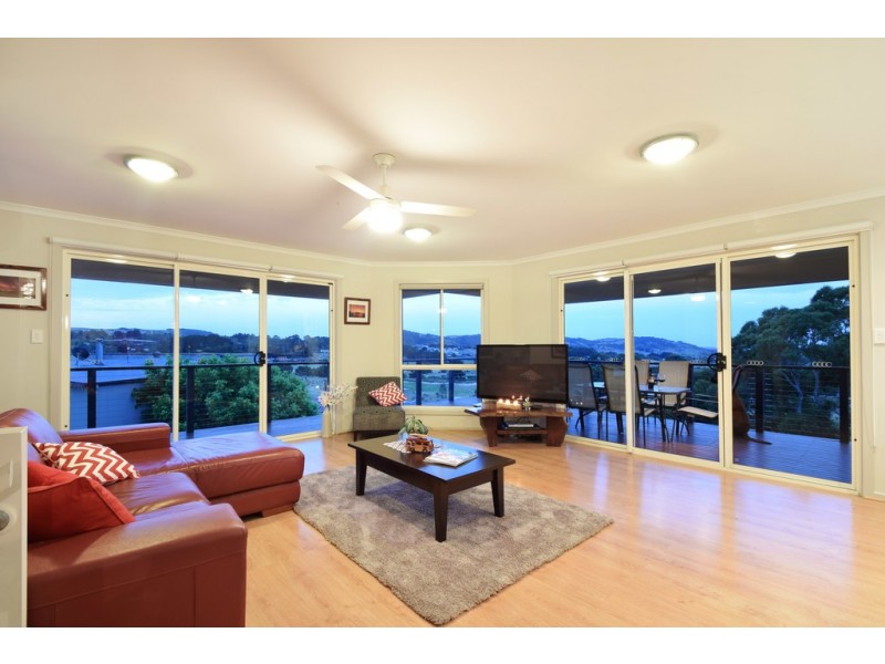 11 George Francis Drive, Mount Compass SA 5210