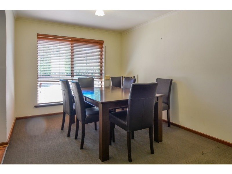 12 Sandler Grove, Aberfoyle Park SA 5159