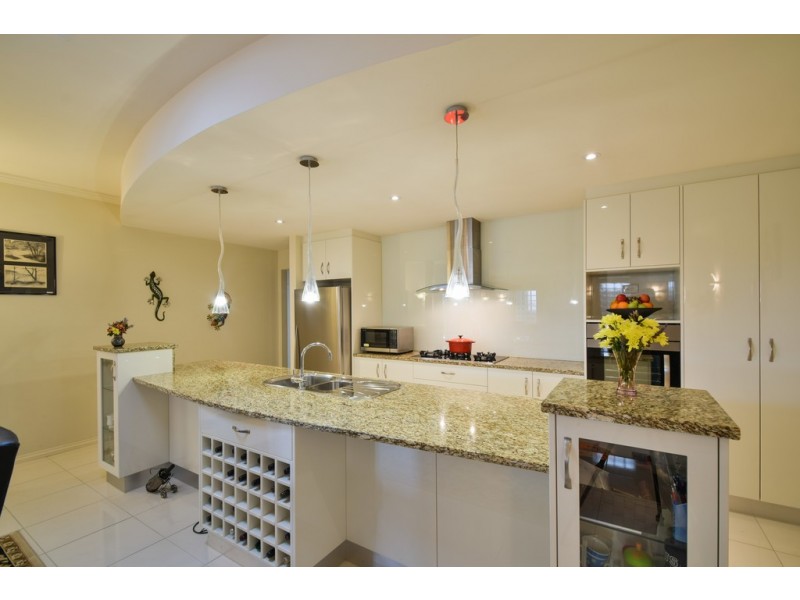 3-53a Oakridge Road, Aberfoyle Park SA 5159