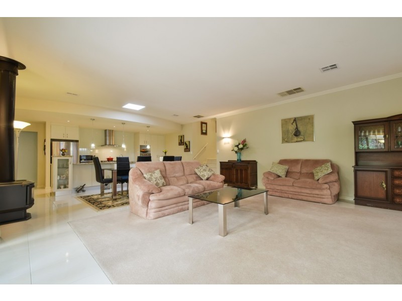 3-53a Oakridge Road, Aberfoyle Park SA 5159