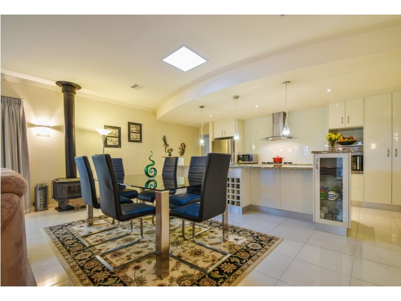 3-53a Oakridge Road, Aberfoyle Park SA 5159