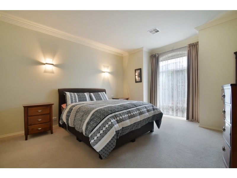 3-53a Oakridge Road, Aberfoyle Park SA 5159