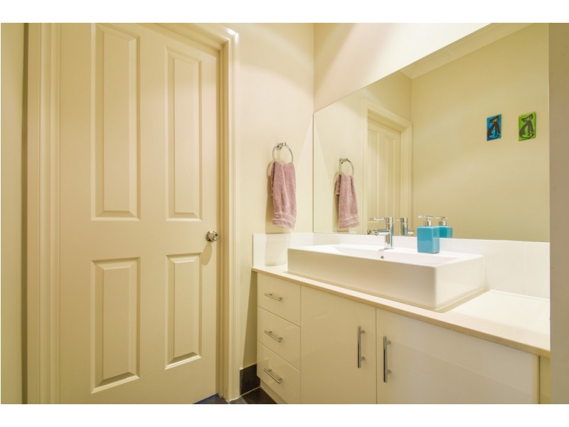 3-53a Oakridge Road, Aberfoyle Park SA 5159