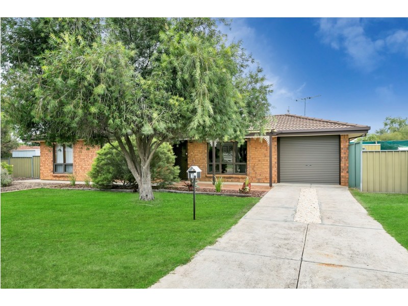 1 Ona Court, Aberfoyle Park SA 5159