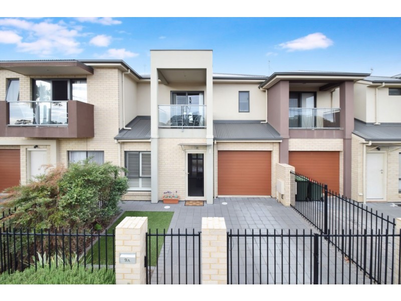 9A Mulcra Avenue, Park Holme SA 5043