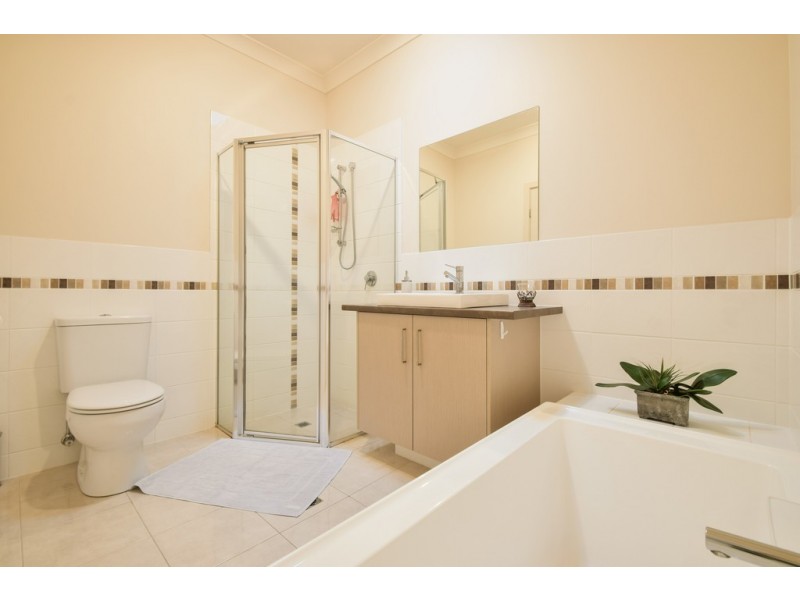 9A Mulcra Avenue, Park Holme SA 5043