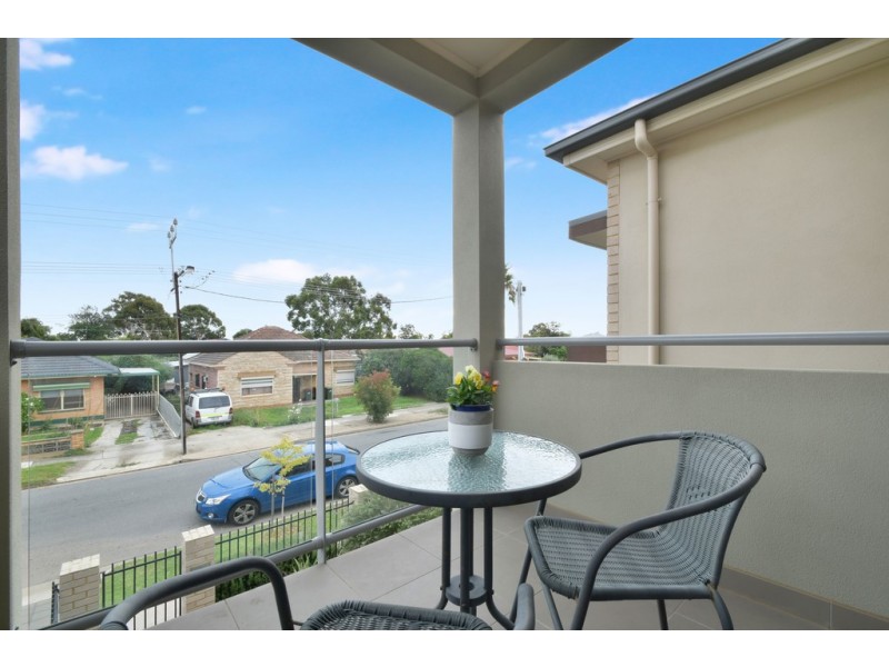 9A Mulcra Avenue, Park Holme SA 5043