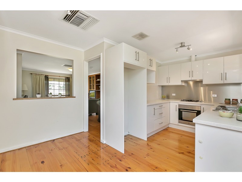 112 Richards Drive, Morphett Vale SA 5162