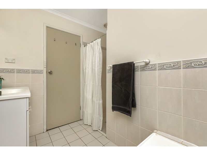 112 Richards Drive, Morphett Vale SA 5162