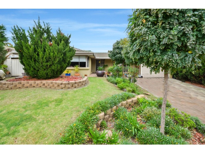 36 Summerford Road, Aberfoyle Park SA 5159