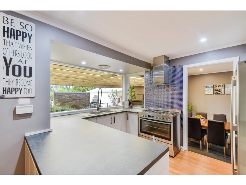 36 Summerford Road, Aberfoyle Park SA 5159