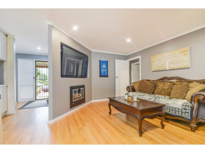 36 Summerford Road, Aberfoyle Park SA 5159