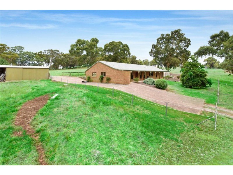 106 Chapel Hill Road, Clarendon SA 5157