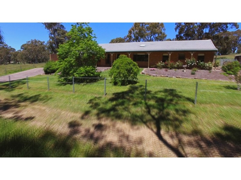 106 Chapel Hill Road, Clarendon SA 5157