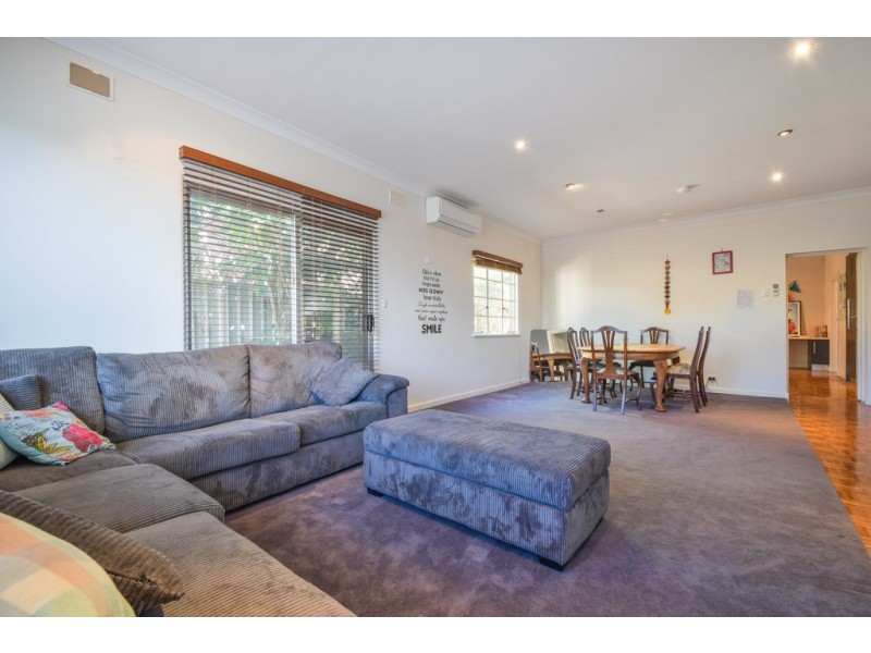 9 Nunyah Avenue, Park Holme SA 5043