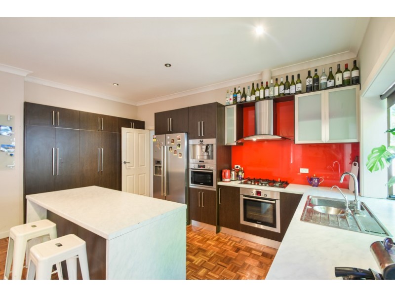 9 Nunyah Avenue, Park Holme SA 5043