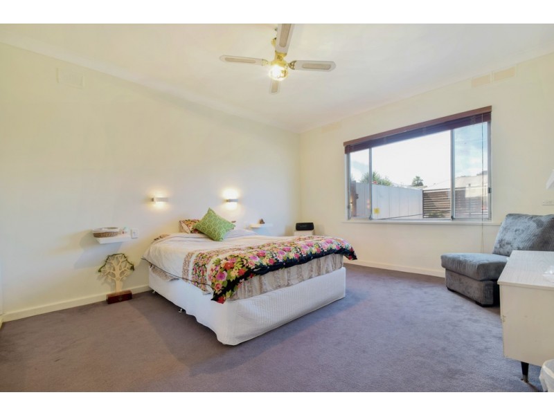 9 Nunyah Avenue, Park Holme SA 5043