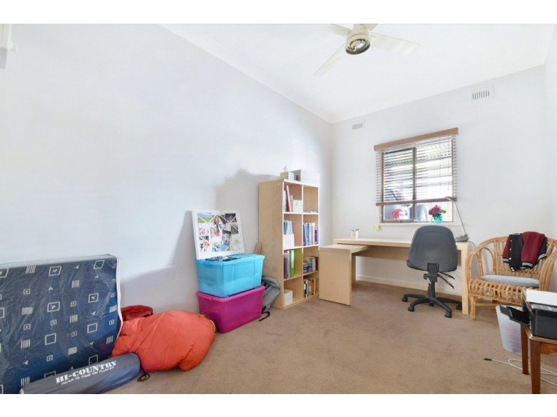 9 Nunyah Avenue, Park Holme SA 5043