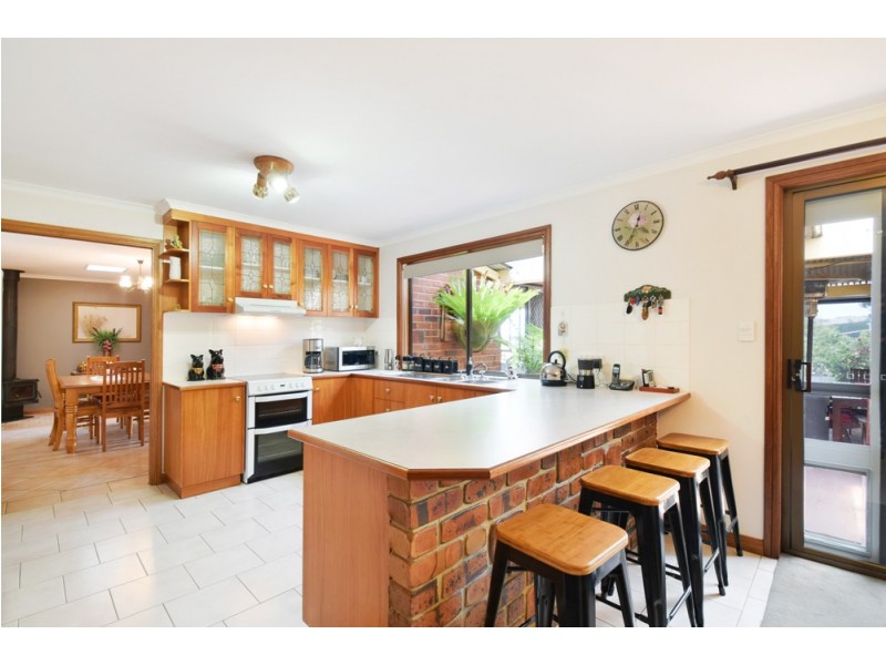 7 Nitschke Court, Mount Compass SA 5210