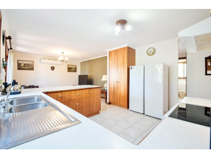 7 Nitschke Court, Mount Compass SA 5210