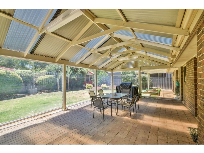 15 Paltarra Grove, Aberfoyle Park SA 5159