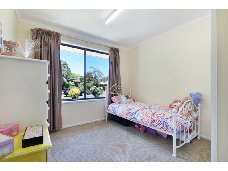 15 Paltarra Grove, Aberfoyle Park SA 5159