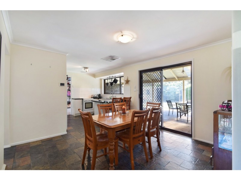 15 Paltarra Grove, Aberfoyle Park SA 5159
