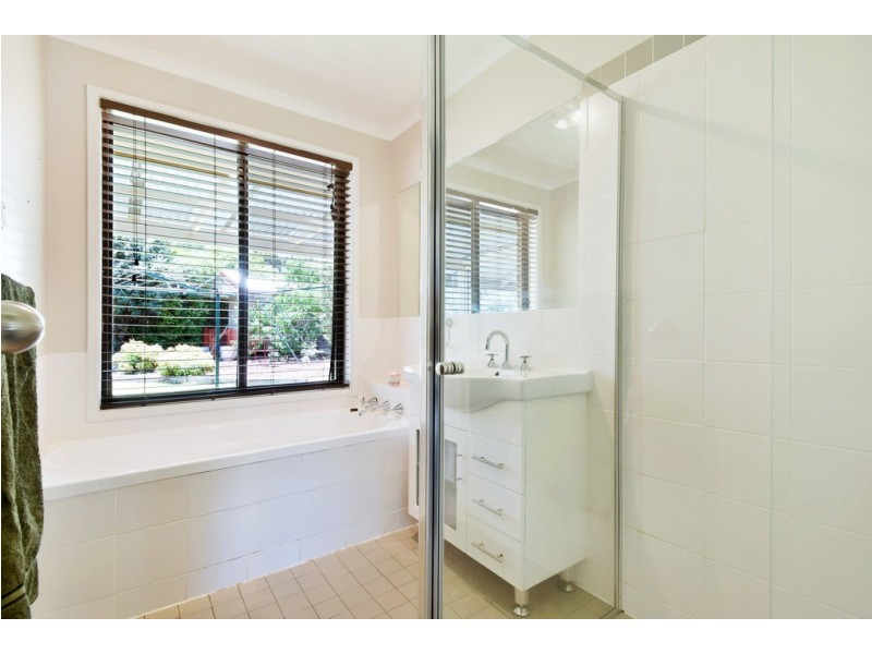 15 Paltarra Grove, Aberfoyle Park SA 5159